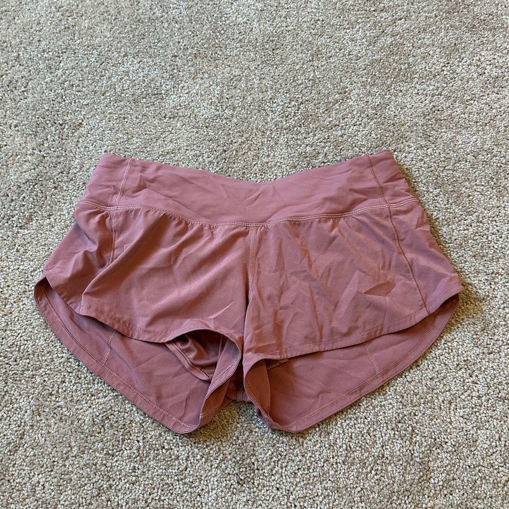 lululemon shorts 2.5 in